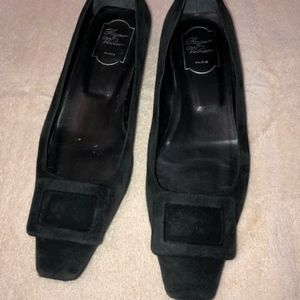 Roger Vivier Flats